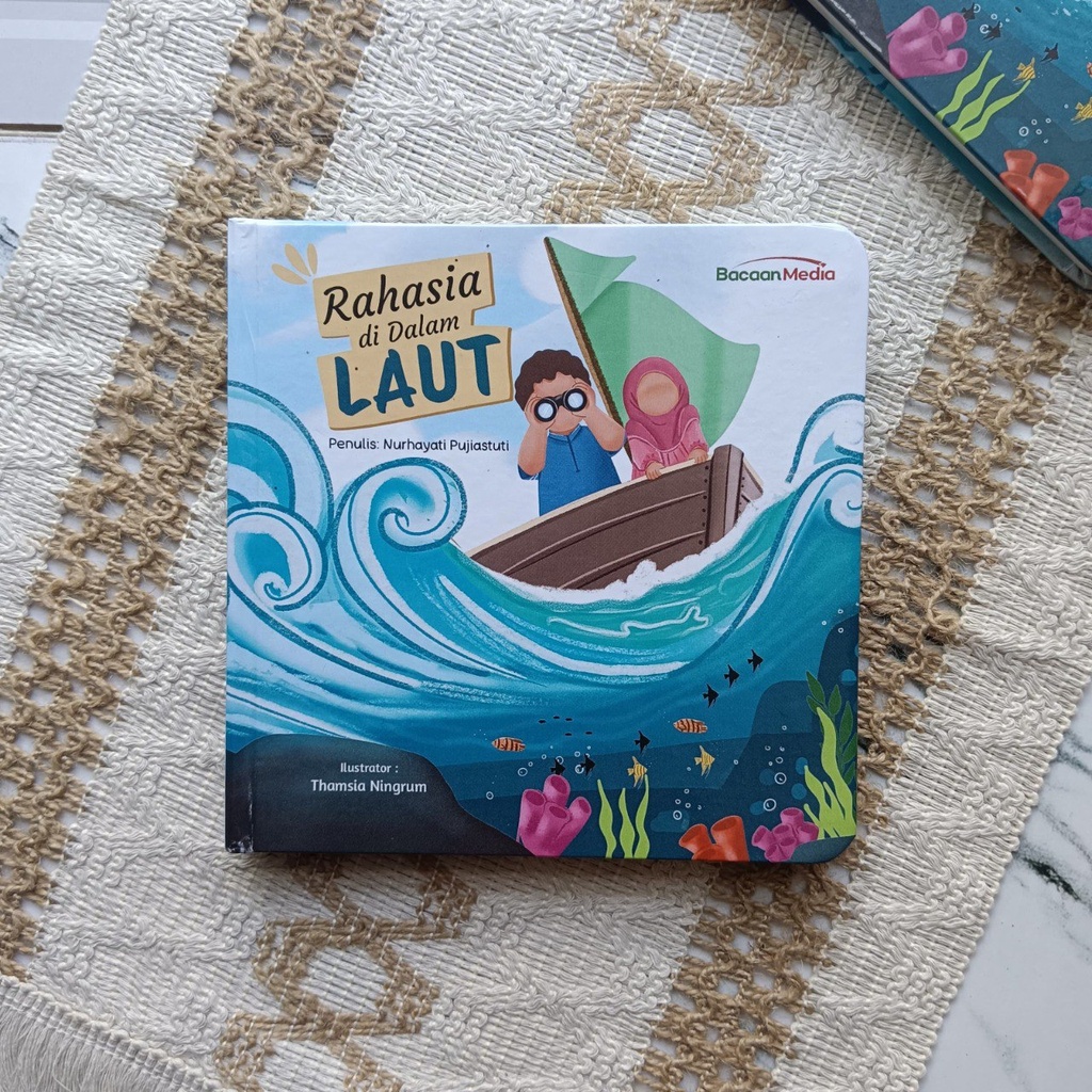 Rahasia Di Dalam Laut, Bacaan Media