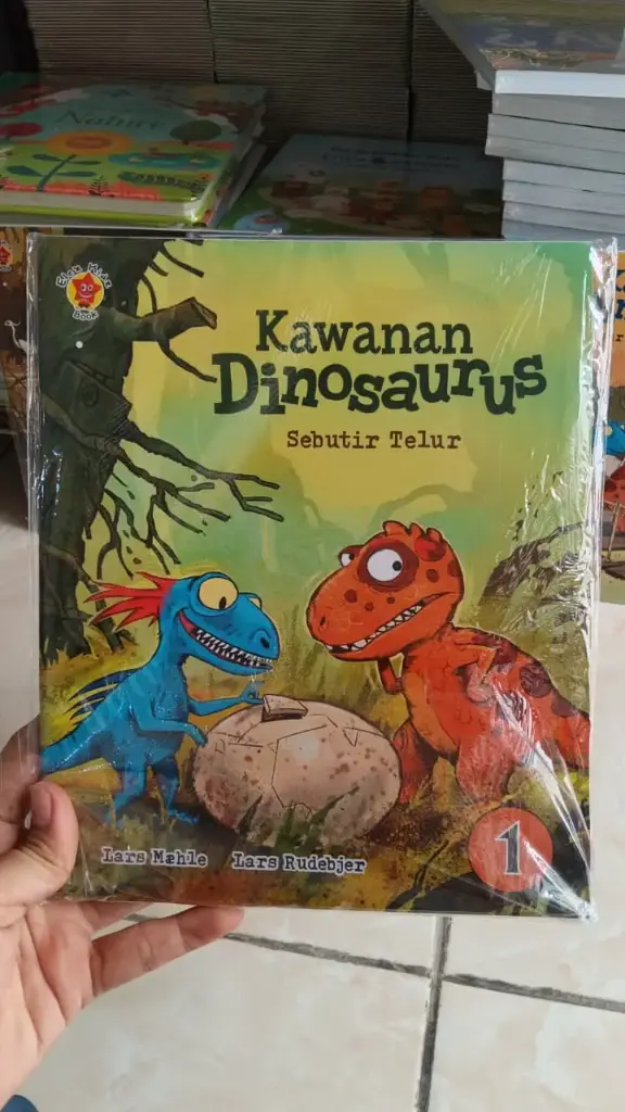 Kawanan Dinosaurus : Sebutir Telur