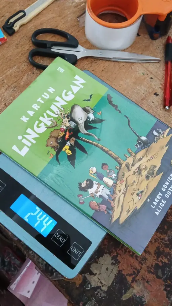SALE Kartun Lingkungan – Larry Gonick & Alice Outwater, Kpg
